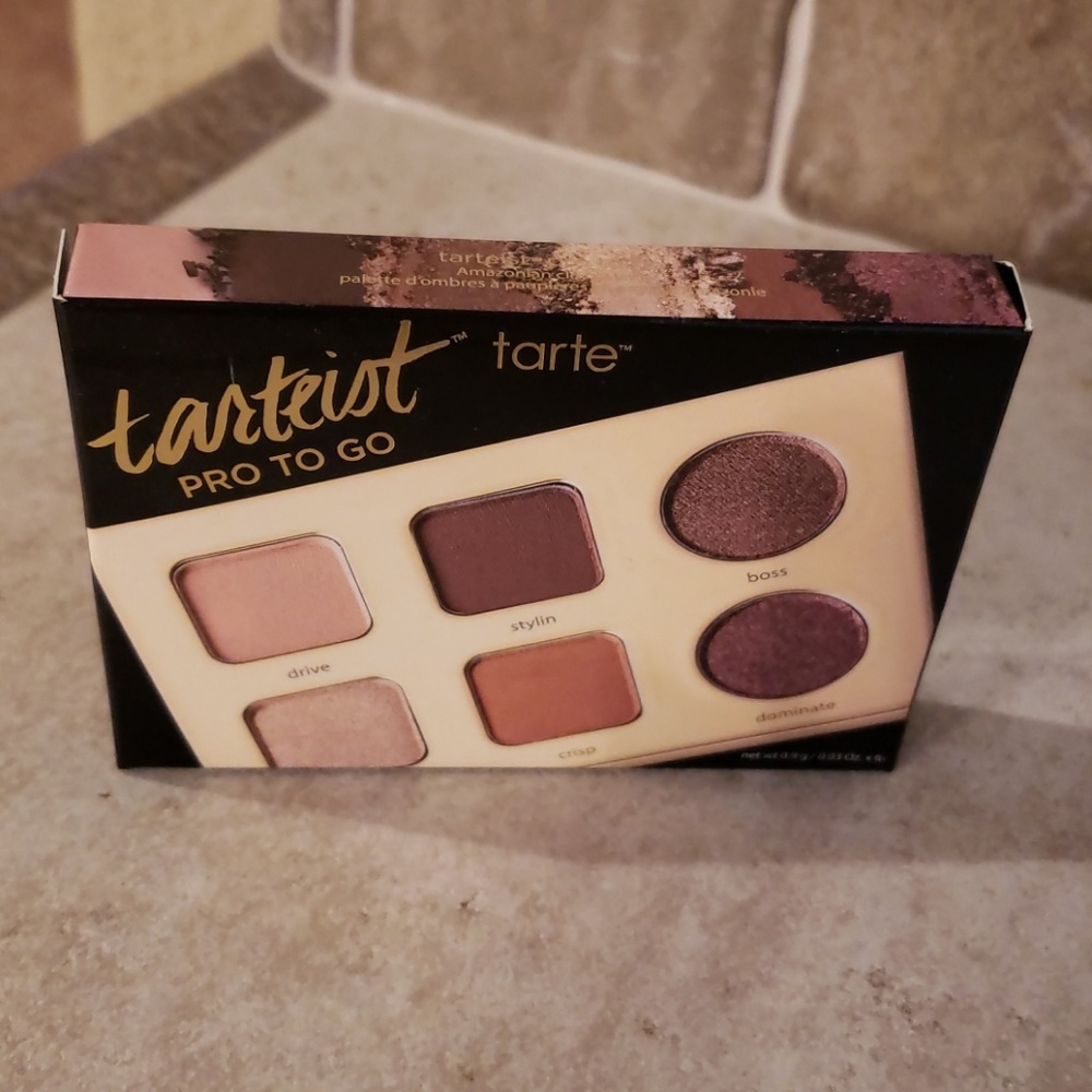 Tarte eyeshadow pallet